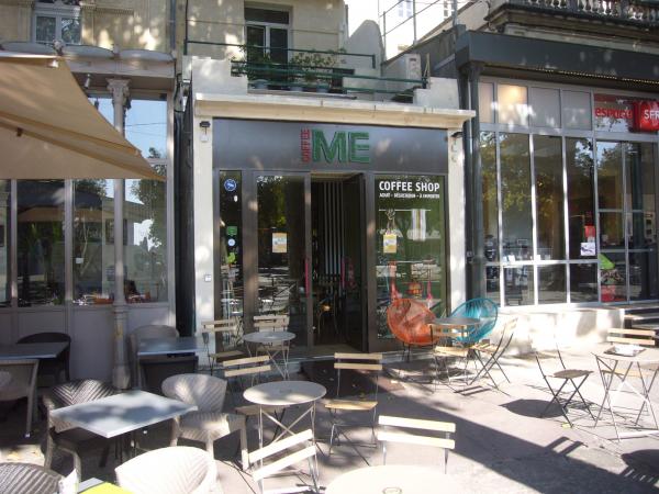 Coffee Me - vchod